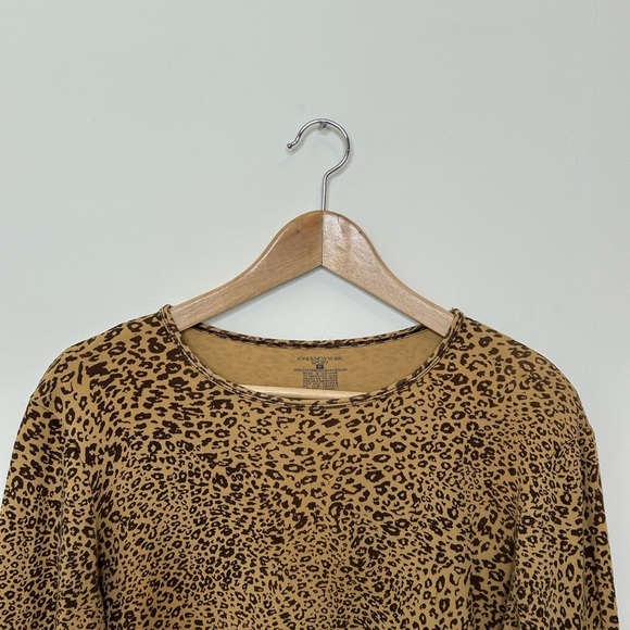 Vintage Leopard-Print Long-Sleeve (Jones New York Sport) - Picture 4 of 11